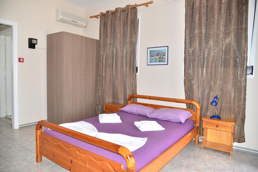 Paralia Agias Foteinis Iro Apartments المظهر الخارجي الصورة